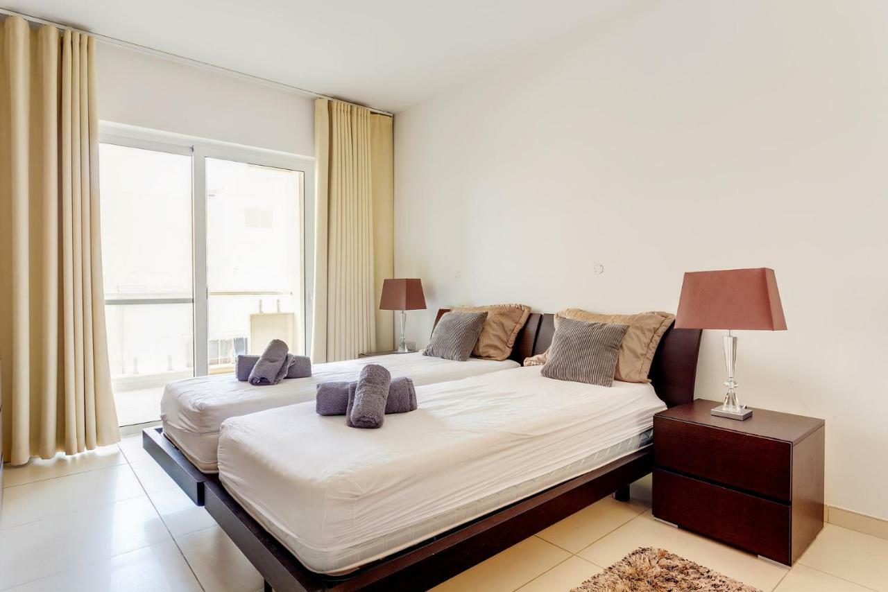 Contemporary, Luxury Apartment With Valletta And Harbour Views Sliema Exterior foto