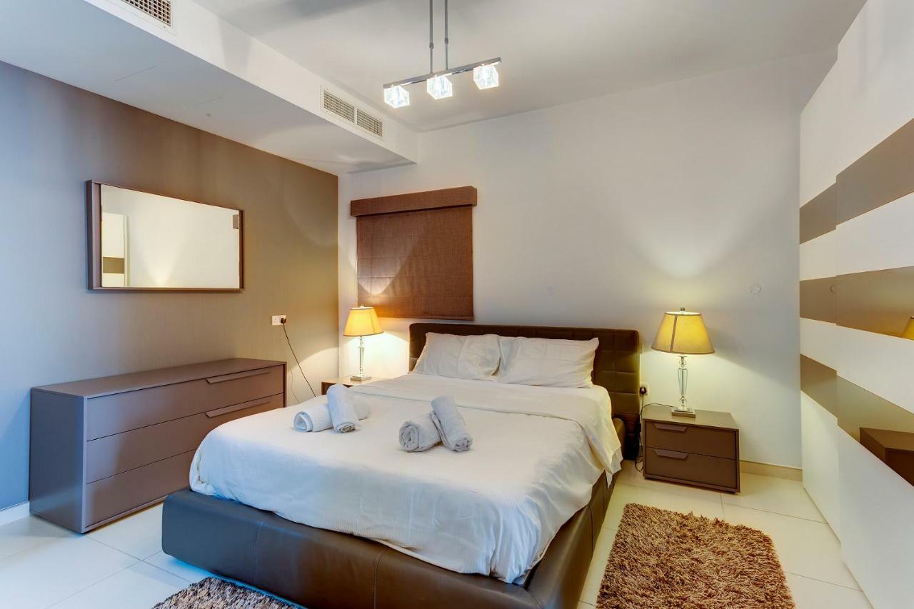 Contemporary, Luxury Apartment With Valletta And Harbour Views Sliema Exterior foto